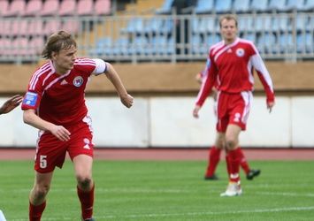 Ильичевец громит донецкий Металлург