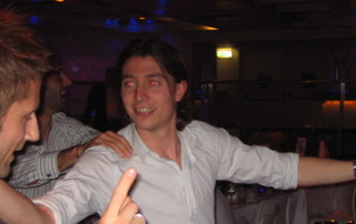 Дай мне еще немного этого целебного зелья!