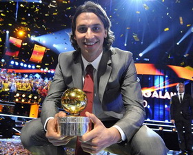 Посвящаю этот приз тебе, Марко, фото Reuters