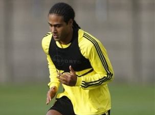 Глен Джонсон, AP