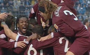 Бывшие чемпионы дали бой нынешним, фото  rubin-kazan.ru