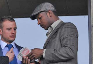 Сандерленд потерял основного защитника