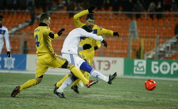 Вукоевич открывает счет, Reuters