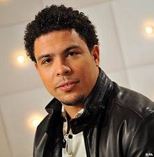 Зубастый стиляга, PA