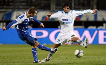 Марсель против Осера, Гонсалес против Педретти