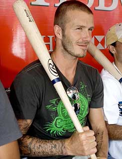 ФК Гопник: Бекхэм на карандаше, фото timeinc.net 