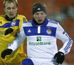 В снегу, в пустыне, на пляже, и где только можно, фото АР