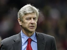 Арсен предупреждает, AP Photo