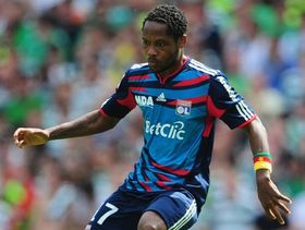 Официально: Астон Вилла подписала Макуна