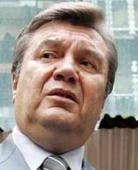 Виктор Янукович и его команда за Евро