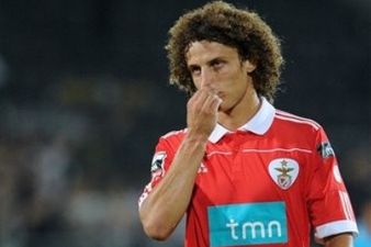 Давид Луис, AP