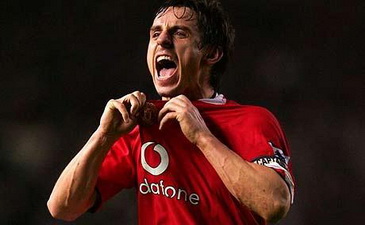 Gary Neville is a red, фото Reuters
