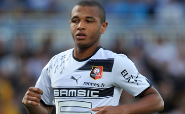 Ясин Браими, фото givemefootball.com