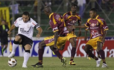 Роналдо против Толимы, АР