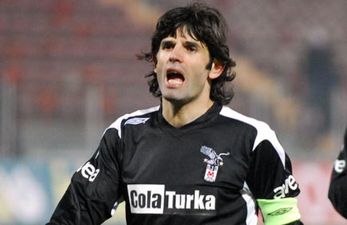 Ибрахим Узюльмез, blogspot.com