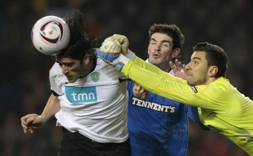 Спортинг спасается на Айброкс