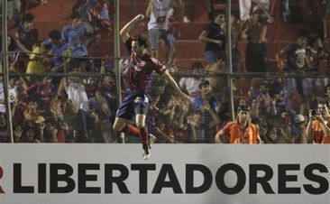 Нанни был на высоте!, AP Photo