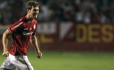 Марио Болатти, Reuters