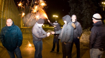 Болельщики встречают любимую команду, фото ФК Днепр