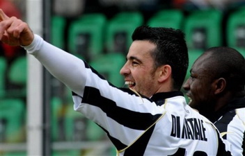 Ди Натале с точки пробил точно, фото AP