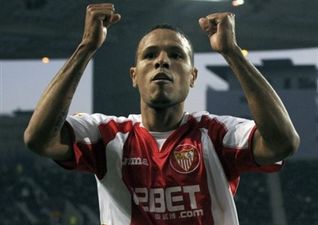 Луис Фабиано, АР