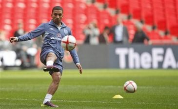 Аарон Леннон, AP