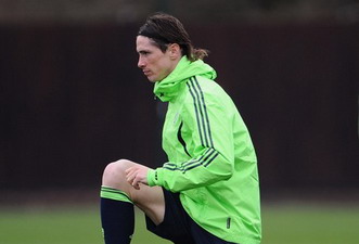 Торрес усердно тренируется, Reuters