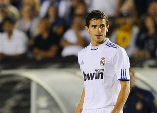 Фернандо Гаго, Reuters