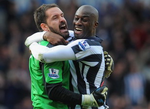 Мейте Карсону: Йееее, я остаюсь! Reuters