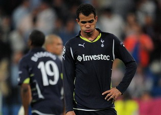 Сандро, Reuters