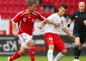 Сарич слева, фото В92