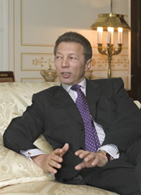 Аркадий Гайдамак