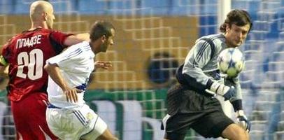 В матче первого тура 