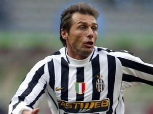 Антонио Конте в бытность игрока Ювентуса, sportever.ru