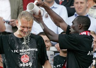 Вольф почувствовал запах родины, фото tz-online.de