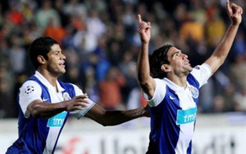 Халк и Фалькао, фото blogspot.com