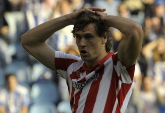 Фернандо Льоренте, Reuters