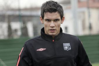 Сниму порчу взглядом, фото ФК Лион