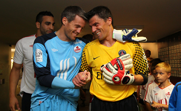 Микаэль Ландро горячо простился с Грегори Купе, фото psg.fr