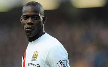 Марио смотрит на свой клуб как на сами знаете что, фото РА