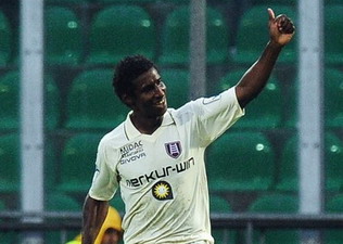 Кевин Констан, Reuters