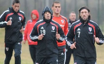 Ривер Плейт готовится к своему матчу сезона, фото Ole