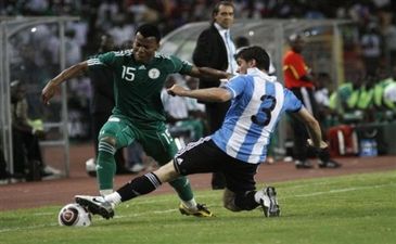 Рвались, прорывались, рвали, AP Photo