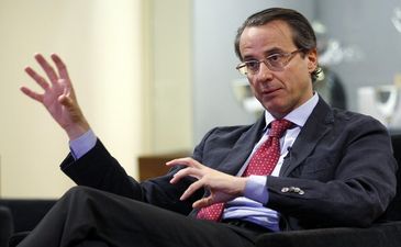 Фаус готов не поскупиться и добавить еще пятерик, фото Reuters