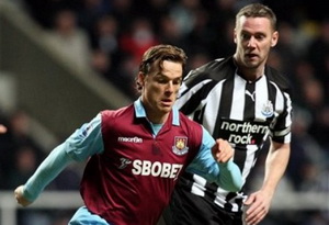 Оставайся, Скотт, будем вместе зажигать, фото АР