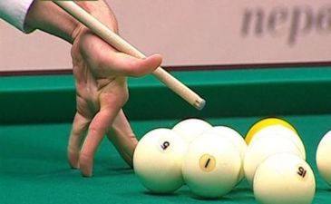 Отправим круглого в ту лузу, фото superjob.ru