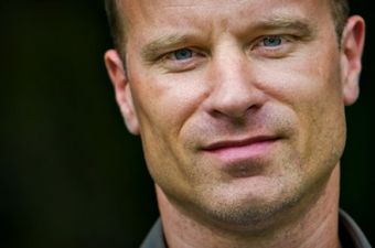 Деннис Бергкамп, fcupdate.nl