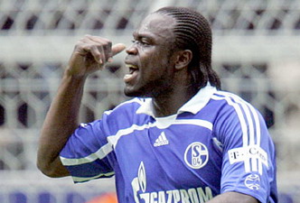 Джеральд Асмоа, Reuters