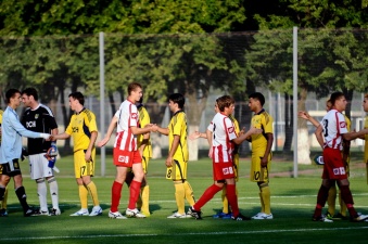 Металлист уничтожил Горняков