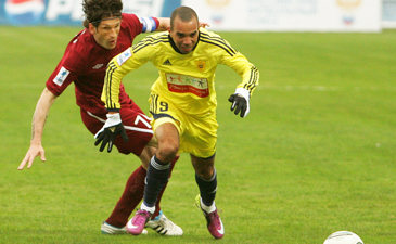 Битва тура: Рубин против Анжи, фото fc-anji.ru